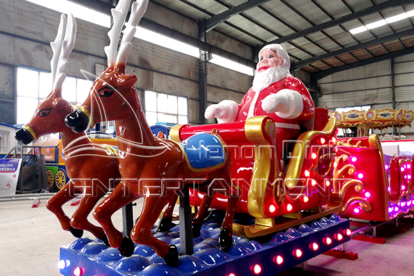 Christmas Train Ride Indoor Use Fiberglass and Car Painting