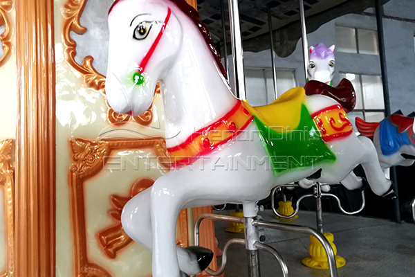Dinis mobile carousel pony design