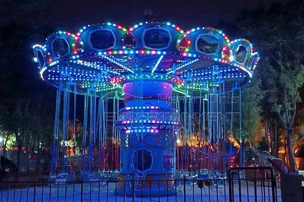 carnival swing ride for sale in Dinis with colorful lights