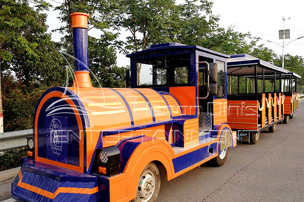 luxury soft seats for large train amusement ride