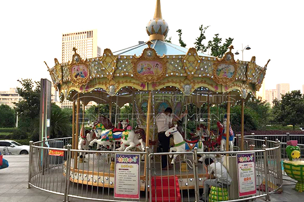 moving merry go round for sale Dinis